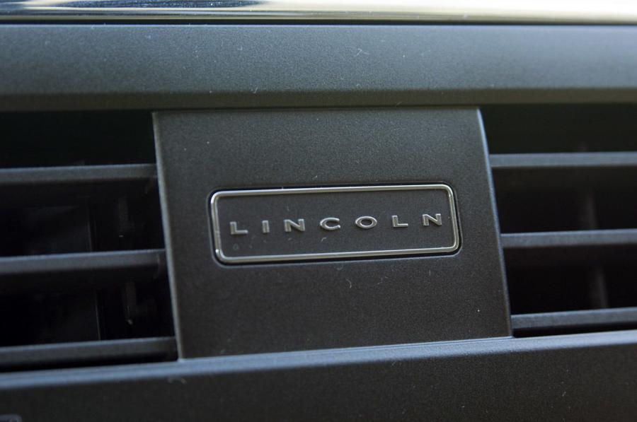  Lincoln Navigator 2014 года  (фото 58 из 61)